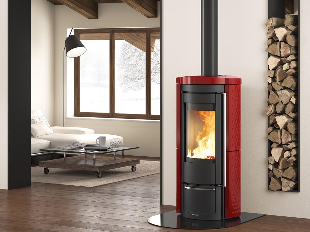 Poêle à bois en céramique raccordable - LA NORDICA Liu.16 Maiolica 7.5 kW