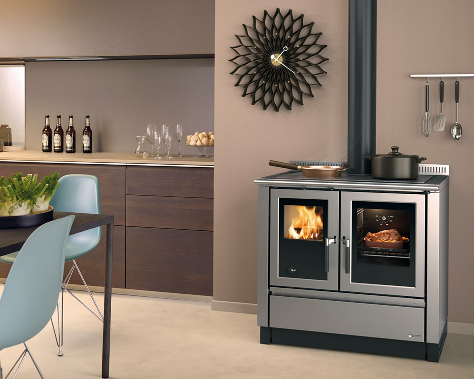 Cuisinière à bois encastrable raccordable - LA NORDICA Venezia.16 8.3 kW